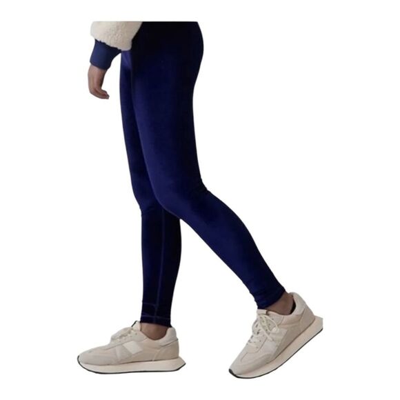 Athleta Girl Navy Blue High Rise Chit Chat Velvet Tight Leggings Large 12 NWOT - Picture 3 of 8
